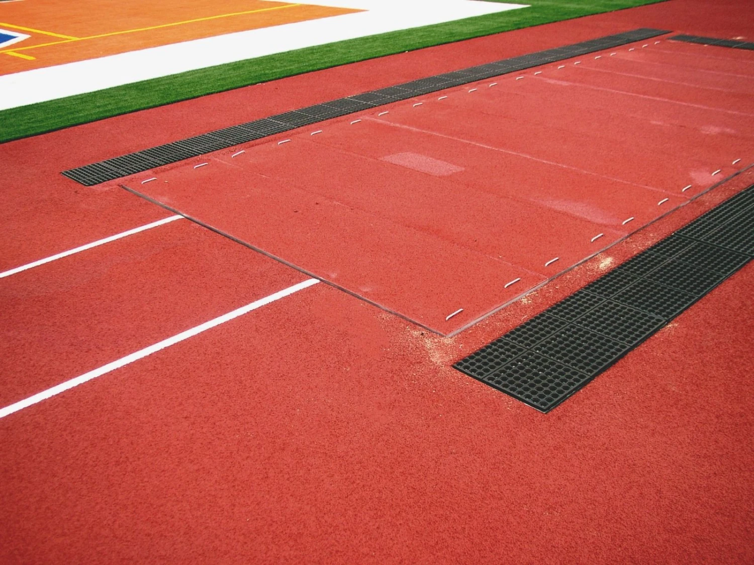 Gill Aluminum LJ/TJ Sand Pit Covers - Sq Ft 1 Gill Aluminum LJ/TJ Sand Pit Covers - Sq Ft